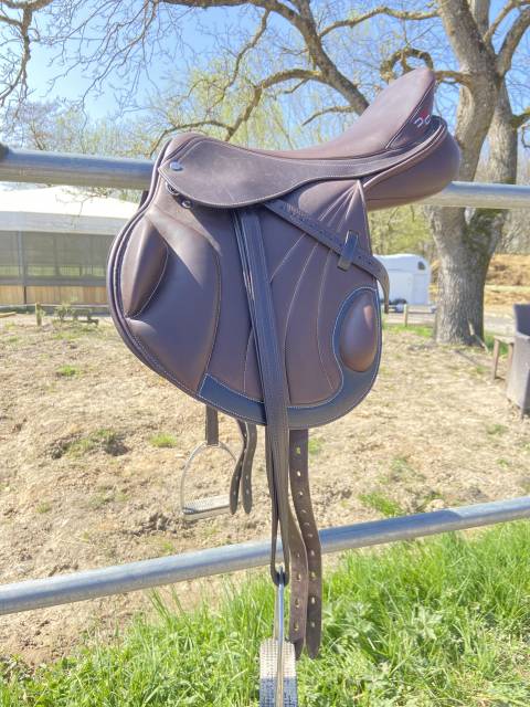 Selle PEI Deauville cross 17&rdquo;