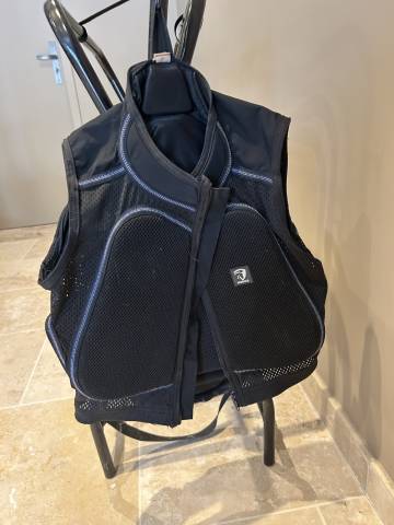 GILET DE PROTECTION