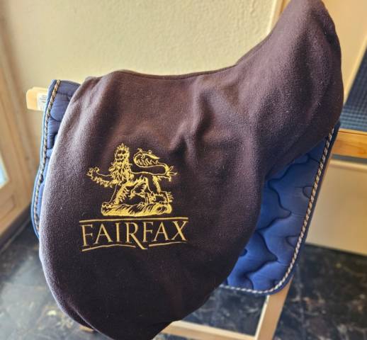 Selle Fairfax dressage 17.5  marron