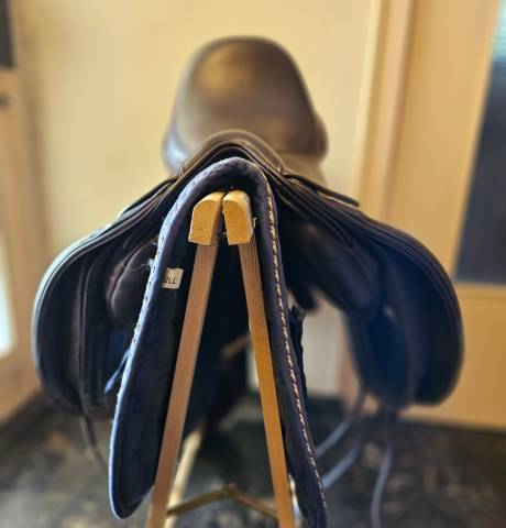 Selle Fairfax dressage 17.5  marron