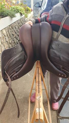 Selle de dressage cwd 17,5" 2018