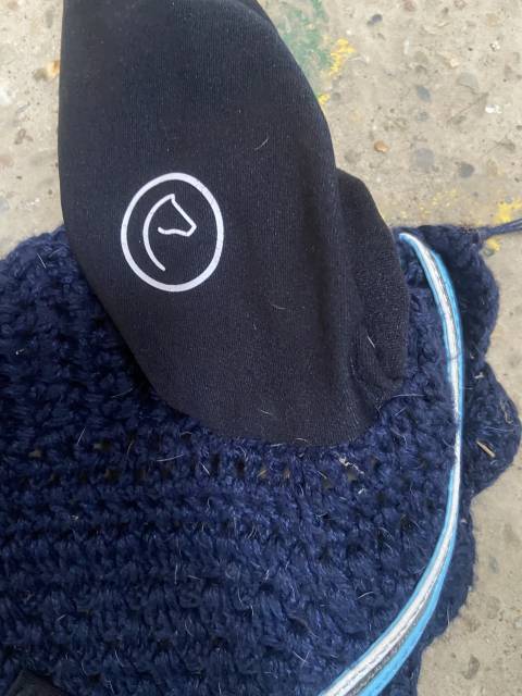 Bonnet bleu marine equitheme taille poney