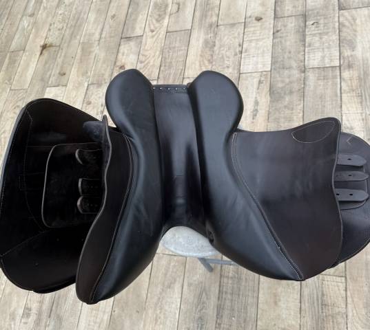 Selle Forestier Seoul 17"