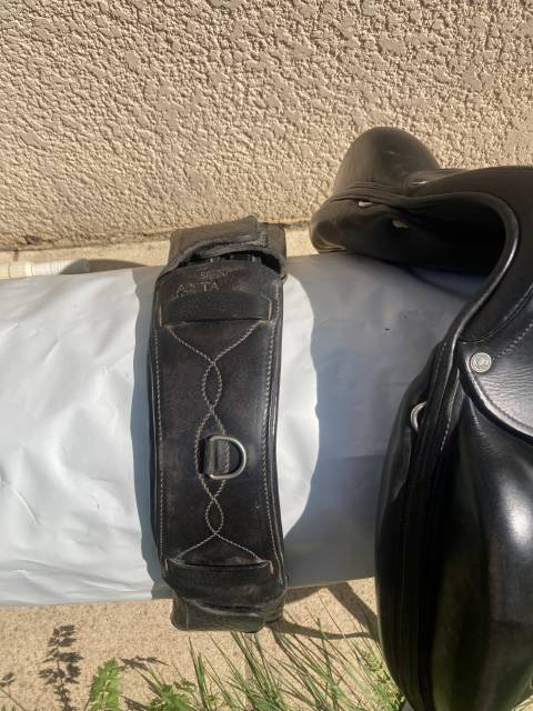 Selle dressage Antares Cadence 17’´