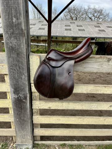 Selle Antares connexion 17,5 2019