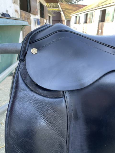 Selle de dressage Albion SLK 17,5