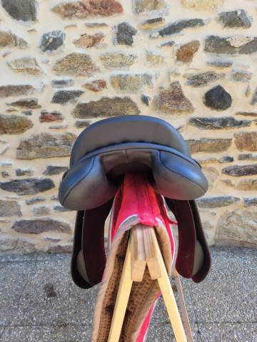 selle cuir fouilloux 17,5"