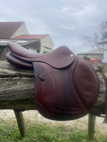 Selle CWD 2024 siège 17,5