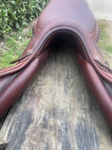 Selle CWD 2024 siège 17,5