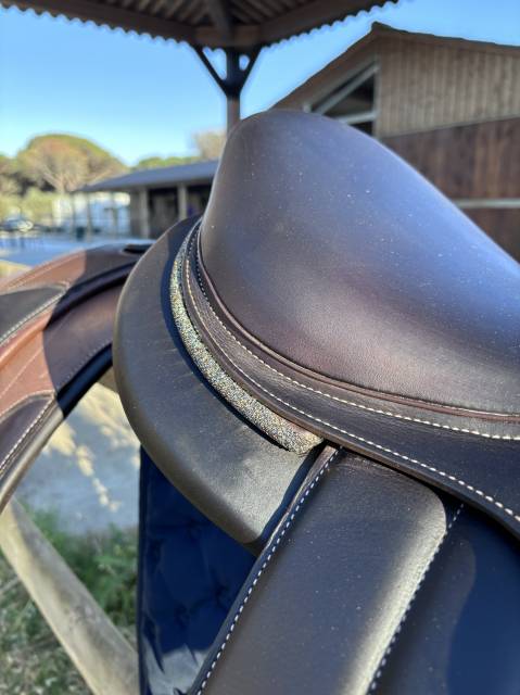 Selle Forestier 2024 17,5“ + sangles 