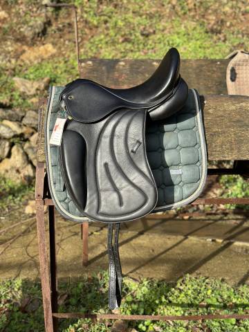 Selle dressage 