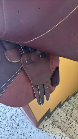 Selle rafale du sellier Macel 