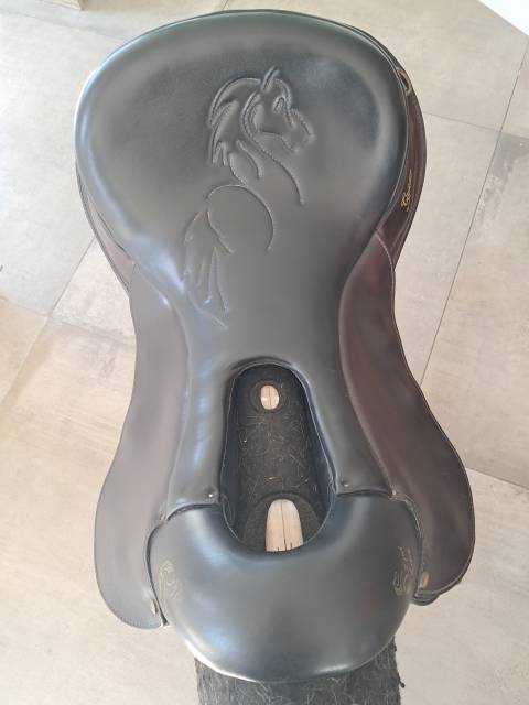 Selle equi libra de la selle italiana