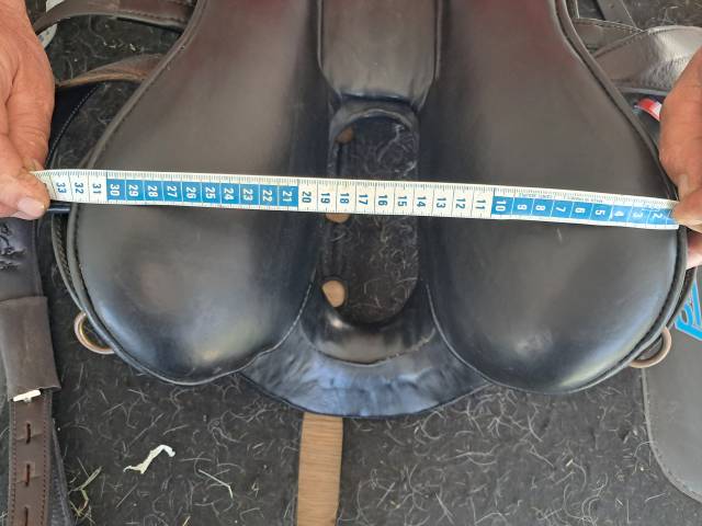 Selle equi libra de la selle italiana