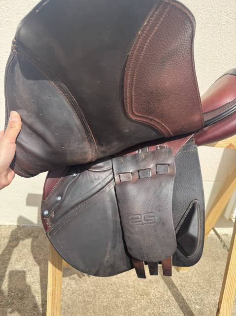 Selle CWD 2GS taille 17