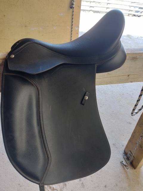 Selle wintec wide 18