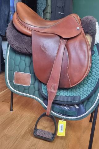 Selle Devoucoux Prototype unique 17" à vendre
