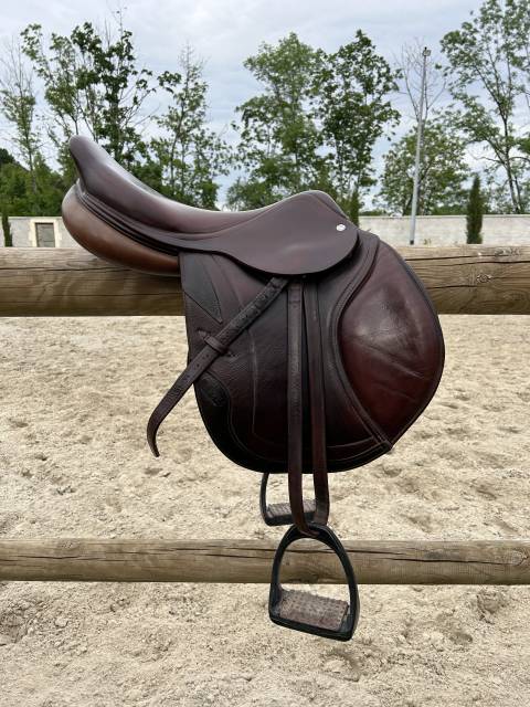 Selle CWD  SE02 17,5 pouce, année 2013