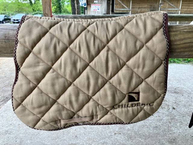 Selle Childeric monoquartier taille 18