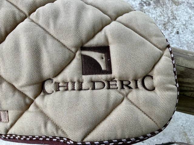 Selle Childeric monoquartier taille 18