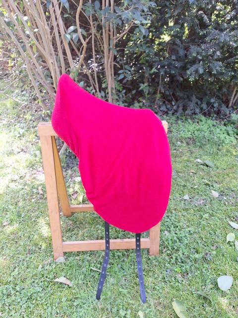 Selle de dressage Thorowgood T4 Cob GP 17 cm