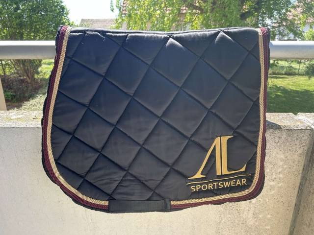 Ensemble Alexandra Ledermann