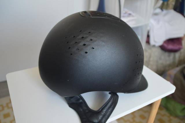 Bombe casque équitation Fouganza 56