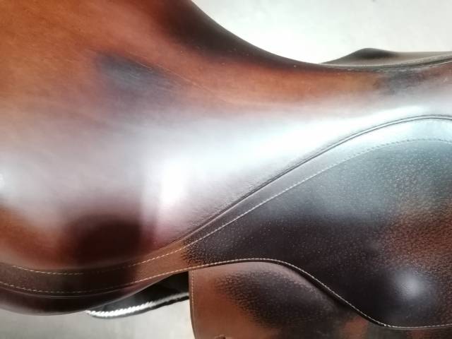 Selle forestier marron taille 17,5, modèle Segonzac 