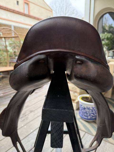 Selle Rebelle Sellier monoquartier 17,5” + accessoires