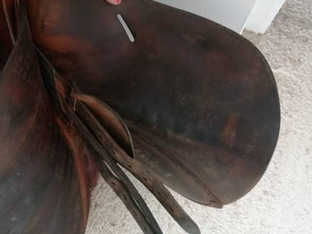 Selle Butet taille 17 quartier s