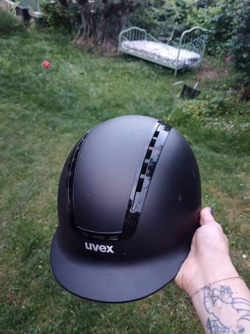 Casque Uvex peu porté 56/59