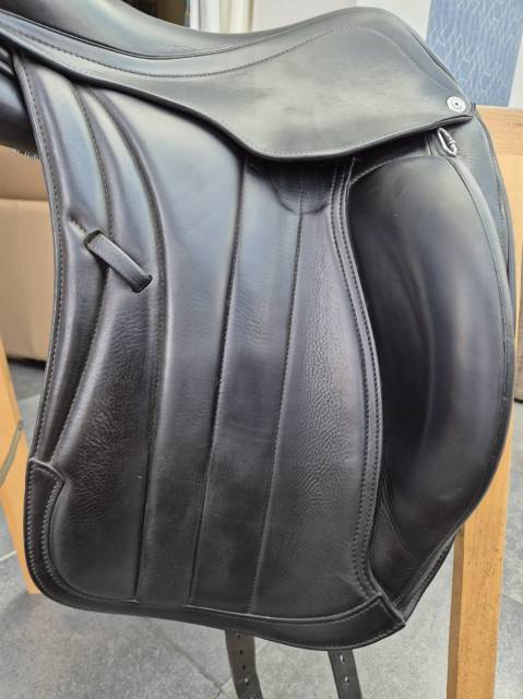 Selle de dressage Equipe Viktoria