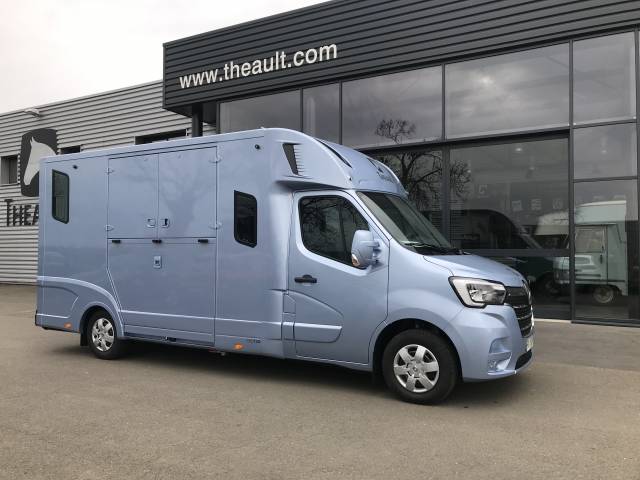 Camion pour chevaux Theault - TO 736