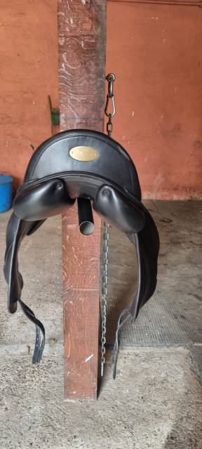 Selle dressage ÉQUIPE WIKTORIA 17,5
