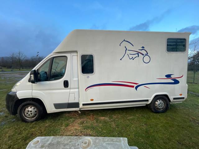Camion pour chevaux Barbot - TO 733