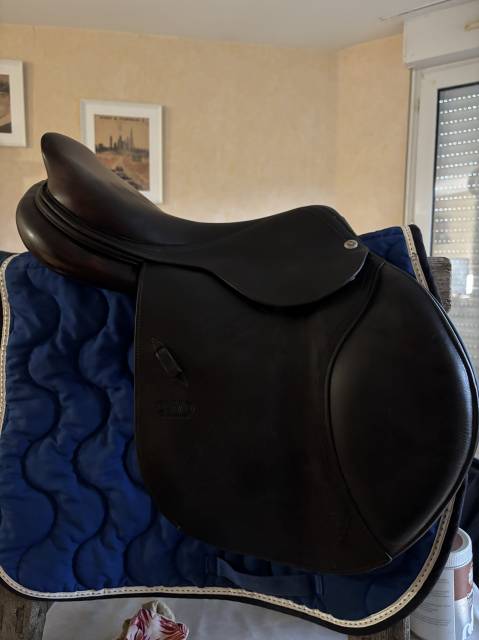 Selle CWD SE02 18 pouces de 2015