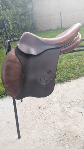 Selle Delgrange CSO taille 17