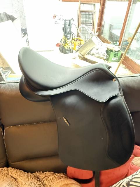 Selle Wintec Wide 18’