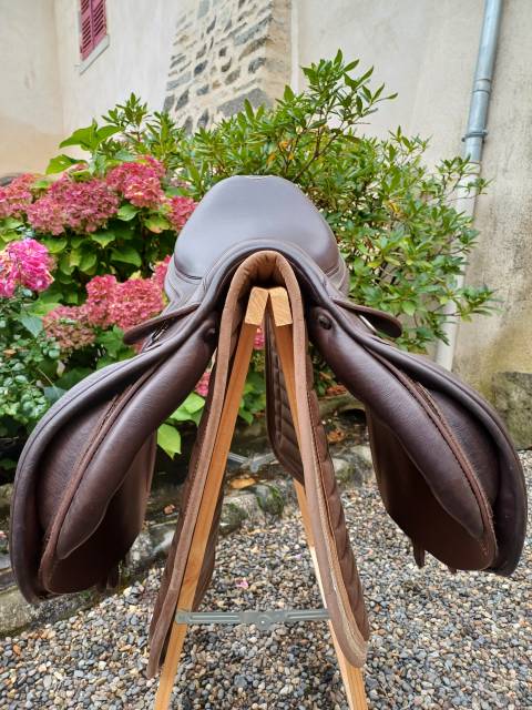 Selle prestige Versailles 17 pouces