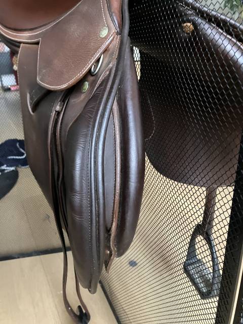 Selle Butet 17 pouces 