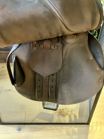 Selle Butet 17 pouces 