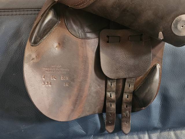 Selle Meyer 17'5 année 2016