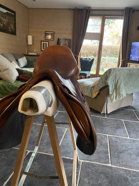 Selle Butet de 2018 17.5"