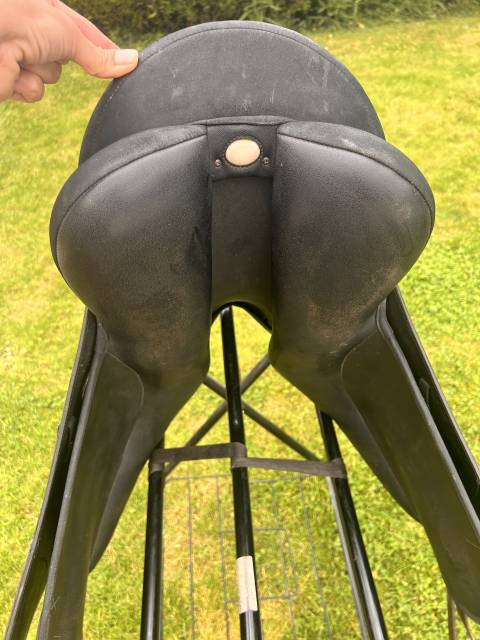 Wintec pro dressage 17,5