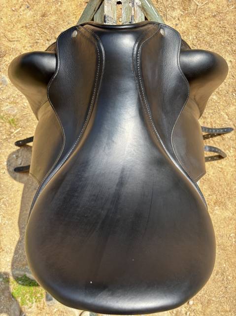 Selle de dressage Childéric DNL 17,5 pouces