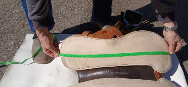 Selle d'équitation de fabrication artisanale pour rando