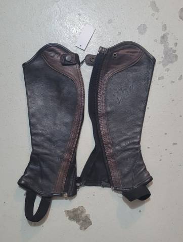 Chaps XS