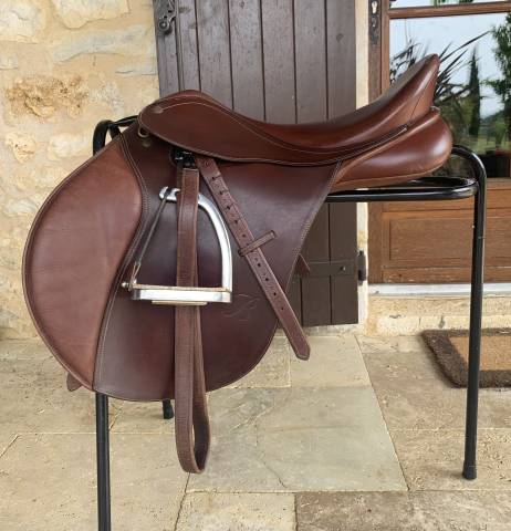 Selle Bates Caprilli 17.5”