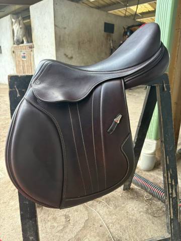 Selle équipe EK-GO carbone 