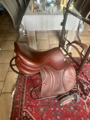 Selle CWD SEO3 17 pouces